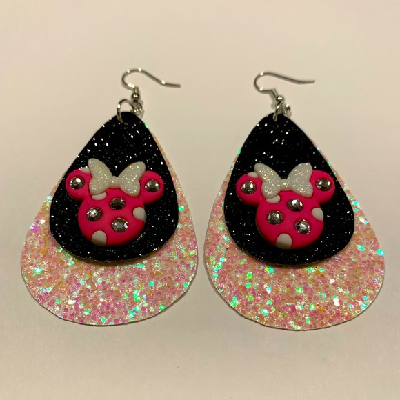 Disney Minnie Mouse handmade earrings - Picture 3 of 6
